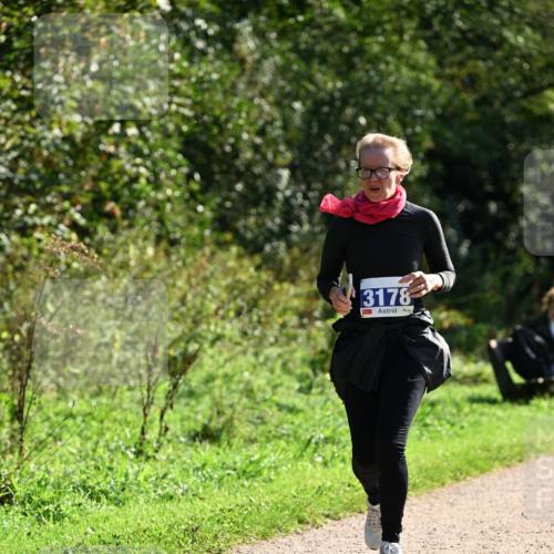 27.09.2026 - 35. Volkslauf durch das schöne Alstertal Dr. Thomas Lammeyer http://msf.ph/oto/10573442 27.09.2026 11:28:17 Laufen 3178 meine-sportfotos.de
