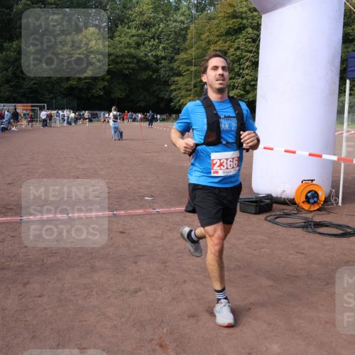 27.09.2026 - 35. Volkslauf durch das schöne Alstertal Strokosch-Dieckow http://msf.ph/oto/10573565 27.09.2026 12:25:01 Ziel 2084, 2366, 2492 meine-sportfotos.de