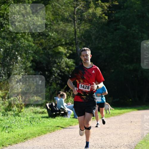 27.09.2026 - 35. Volkslauf durch das schöne Alstertal Dr. Thomas Lammeyer http://msf.ph/oto/10573613 27.09.2026 11:29:10 Laufen 1428, 999 meine-sportfotos.de