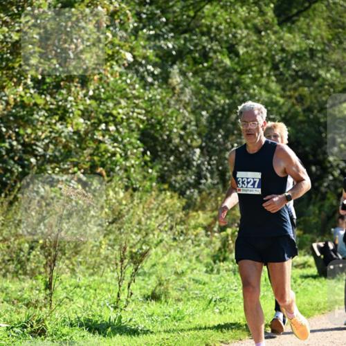27.09.2026 - 35. Volkslauf durch das schöne Alstertal Dr. Thomas Lammeyer http://msf.ph/oto/10573669 27.09.2026 11:29:30 Laufen 3327 meine-sportfotos.de