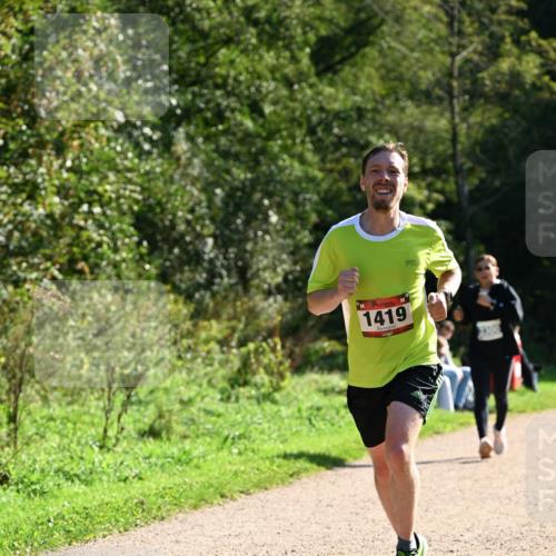 27.09.2026 - 35. Volkslauf durch das schöne Alstertal Dr. Thomas Lammeyer http://msf.ph/oto/10573786 27.09.2026 11:30:01 Laufen 1419, 3000 meine-sportfotos.de