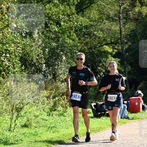27.09.2026 - 35. Volkslauf durch das schöne Alstertal Dr. Thomas Lammeyer http://msf.ph/oto/10573846 27.09.2026 11:30:19 Laufen 3183, 3182 meine-sportfotos.de