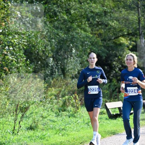 27.09.2026 - 35. Volkslauf durch das schöne Alstertal Dr. Thomas Lammeyer http://msf.ph/oto/10573973 27.09.2026 11:30:55 Laufen 3225, 3224 meine-sportfotos.de