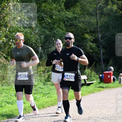 27.09.2026 - 35. Volkslauf durch das schöne Alstertal Dr. Thomas Lammeyer http://msf.ph/oto/10574021 27.09.2026 11:31:02 Laufen 3407, 3087, 3408 meine-sportfotos.de