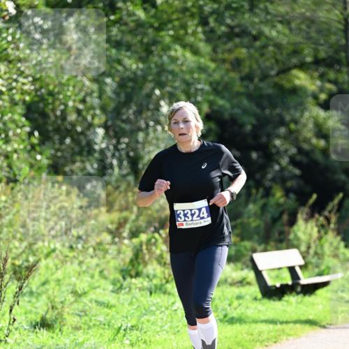 27.09.2026 - 35. Volkslauf durch das schöne Alstertal Dr. Thomas Lammeyer http://msf.ph/oto/10574047 27.09.2026 11:31:11 Laufen 3324 meine-sportfotos.de
