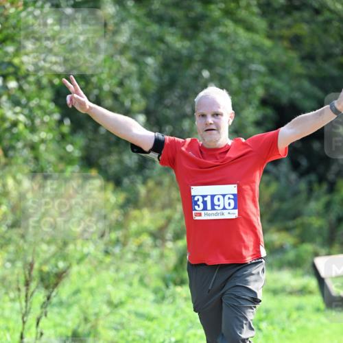 27.09.2026 - 35. Volkslauf durch das schöne Alstertal Dr. Thomas Lammeyer http://msf.ph/oto/10574144 27.09.2026 11:31:35 Laufen 3196 meine-sportfotos.de