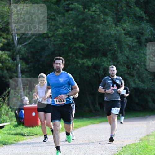 27.09.2026 - 35. Volkslauf durch das schöne Alstertal Dr. Thomas Lammeyer http://msf.ph/oto/10574336 27.09.2026 11:32:18 Laufen 1432, 3963 meine-sportfotos.de