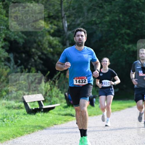 27.09.2026 - 35. Volkslauf durch das schöne Alstertal Dr. Thomas Lammeyer http://msf.ph/oto/10574345 27.09.2026 11:32:19 Laufen 1432 meine-sportfotos.de