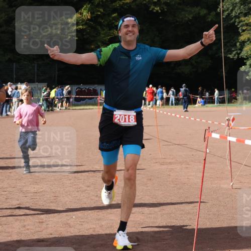 27.09.2026 - 35. Volkslauf durch das schöne Alstertal Strokosch-Dieckow http://msf.ph/oto/10574431 27.09.2026 12:28:15 Ziel 2018, 2062, 2063, 2258, 2302 meine-sportfotos.de