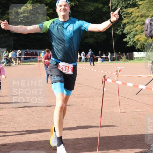 27.09.2026 - 35. Volkslauf durch das schöne Alstertal Strokosch-Dieckow http://msf.ph/oto/10574449 27.09.2026 12:28:16 Ziel 2018, 2062, 2063, 2258, 2302 meine-sportfotos.de