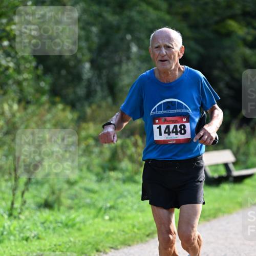27.09.2026 - 35. Volkslauf durch das schöne Alstertal Dr. Thomas Lammeyer http://msf.ph/oto/10574499 27.09.2026 11:32:52 Laufen 1448 meine-sportfotos.de