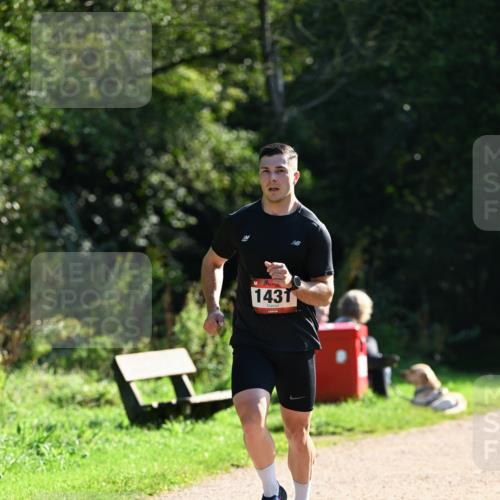 27.09.2026 - 35. Volkslauf durch das schöne Alstertal Dr. Thomas Lammeyer http://msf.ph/oto/10574660 27.09.2026 11:34:04 Laufen 1431 meine-sportfotos.de
