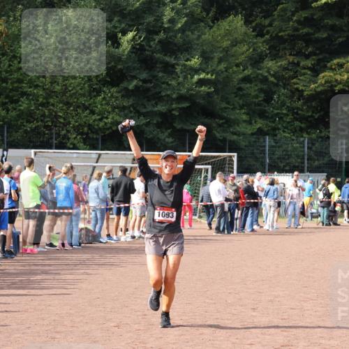 27.09.2026 - 35. Volkslauf durch das schöne Alstertal Strokosch-Dieckow http://msf.ph/oto/10574759 27.09.2026 12:29:02 Ziel 1093 meine-sportfotos.de