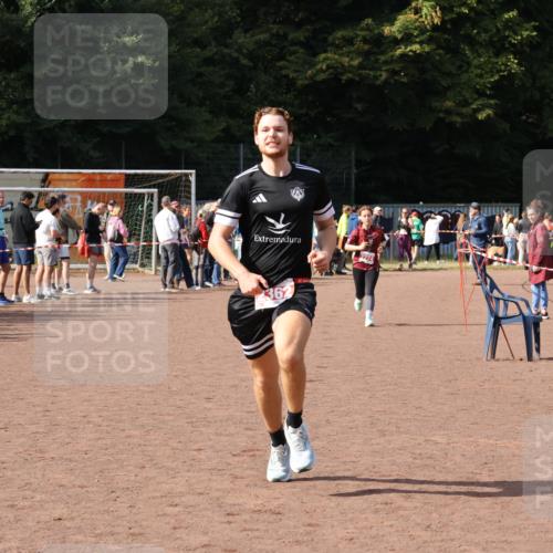 27.09.2026 - 35. Volkslauf durch das schöne Alstertal Strokosch-Dieckow http://msf.ph/oto/10574866 27.09.2026 12:29:16 Ziel 2274, 2362 meine-sportfotos.de