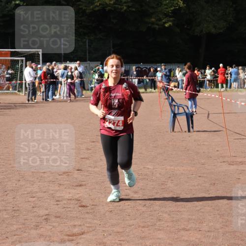 27.09.2026 - 35. Volkslauf durch das schöne Alstertal Strokosch-Dieckow http://msf.ph/oto/10574914 27.09.2026 12:29:22 Ziel 2274 meine-sportfotos.de