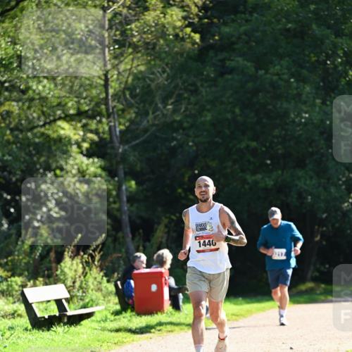 27.09.2026 - 35. Volkslauf durch das schöne Alstertal Dr. Thomas Lammeyer http://msf.ph/oto/10574926 27.09.2026 11:35:34 Laufen 1440 meine-sportfotos.de