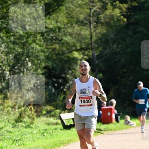 27.09.2026 - 35. Volkslauf durch das schöne Alstertal Dr. Thomas Lammeyer http://msf.ph/oto/10574940 27.09.2026 11:35:36 Laufen 1440 meine-sportfotos.de