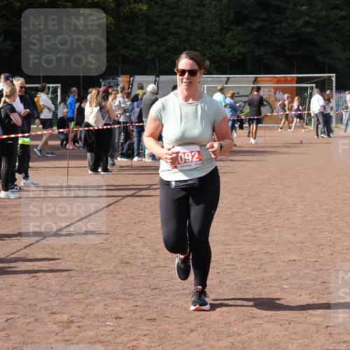 27.09.2026 - 35. Volkslauf durch das schöne Alstertal Strokosch-Dieckow http://msf.ph/oto/10575077 27.09.2026 12:34:30 Ziel 2092 meine-sportfotos.de