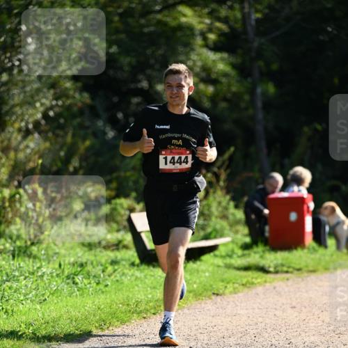 27.09.2026 - 35. Volkslauf durch das schöne Alstertal Dr. Thomas Lammeyer http://msf.ph/oto/10575658 27.09.2026 11:38:56 Laufen 1444 meine-sportfotos.de