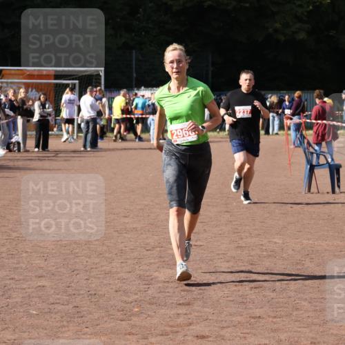27.09.2026 - 35. Volkslauf durch das schöne Alstertal Strokosch-Dieckow http://msf.ph/oto/10575664 27.09.2026 12:36:46 Ziel 2237, 2968 meine-sportfotos.de