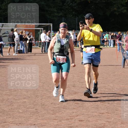 27.09.2026 - 35. Volkslauf durch das schöne Alstertal Strokosch-Dieckow http://msf.ph/oto/10575946 27.09.2026 12:37:56 Ziel 1134, 2394, 2959 meine-sportfotos.de