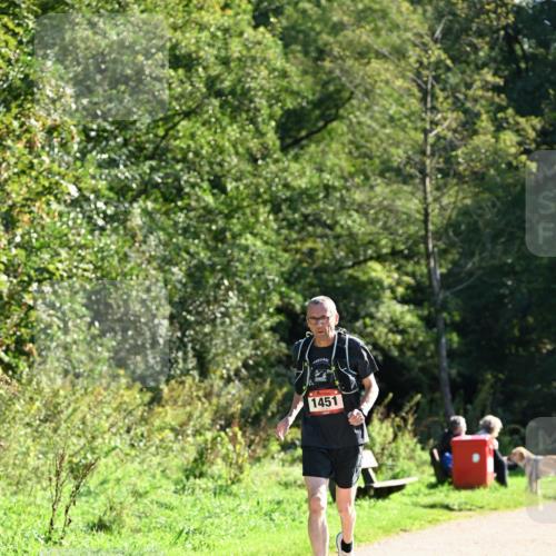 27.09.2026 - 35. Volkslauf durch das schöne Alstertal Dr. Thomas Lammeyer http://msf.ph/oto/10576061 27.09.2026 11:40:35 Laufen 1451 meine-sportfotos.de