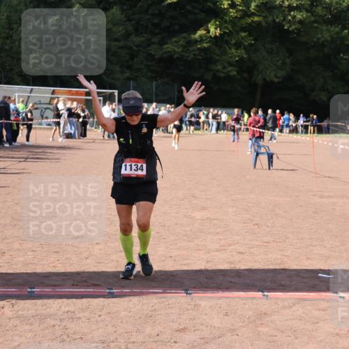 27.09.2026 - 35. Volkslauf durch das schöne Alstertal Strokosch-Dieckow http://msf.ph/oto/10576072 27.09.2026 12:38:04 Ziel 1134, 2341, 2959 meine-sportfotos.de