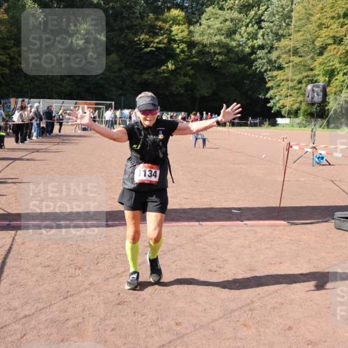 27.09.2026 - 35. Volkslauf durch das schöne Alstertal Strokosch-Dieckow http://msf.ph/oto/10576180 27.09.2026 12:38:05 Ziel 1134, 2341 meine-sportfotos.de