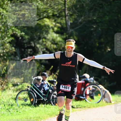 27.09.2026 - 35. Volkslauf durch das schöne Alstertal Dr. Thomas Lammeyer http://msf.ph/oto/10576217 27.09.2026 11:41:55 Laufen 1461, 51 meine-sportfotos.de