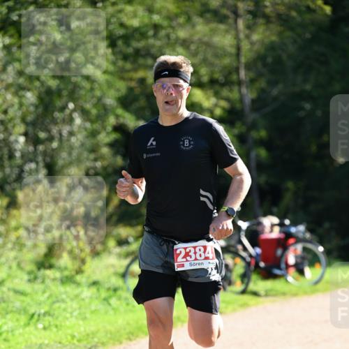 27.09.2026 - 35. Volkslauf durch das schöne Alstertal Dr. Thomas Lammeyer http://msf.ph/oto/10576250 27.09.2026 11:42:27 Laufen 20, 23, 90, 23841 meine-sportfotos.de
