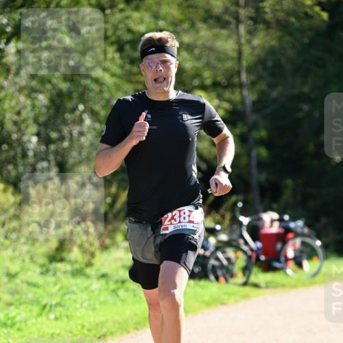 27.09.2026 - 35. Volkslauf durch das schöne Alstertal Dr. Thomas Lammeyer http://msf.ph/oto/10576252 27.09.2026 11:42:27 Laufen 238, 88 meine-sportfotos.de