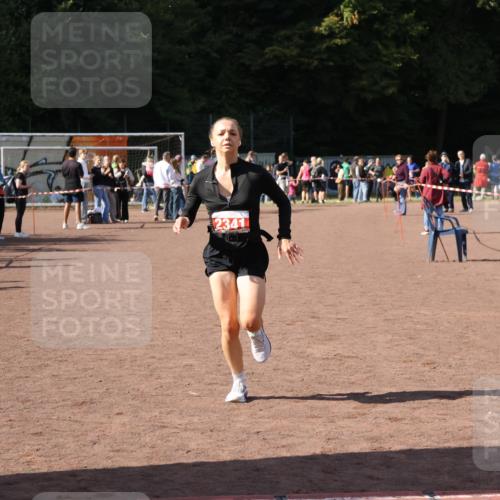 27.09.2026 - 35. Volkslauf durch das schöne Alstertal Strokosch-Dieckow http://msf.ph/oto/10576257 27.09.2026 12:38:10 Ziel 2341 meine-sportfotos.de