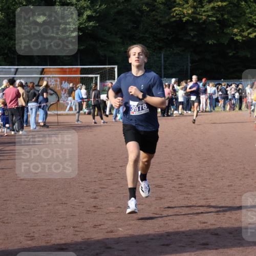 27.09.2026 - 35. Volkslauf durch das schöne Alstertal Strokosch-Dieckow http://msf.ph/oto/10576262 27.09.2026 11:20:00 Ziel 3978 meine-sportfotos.de