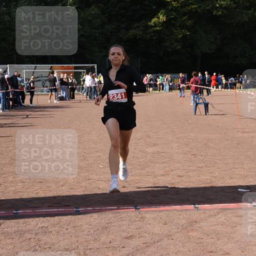 27.09.2026 - 35. Volkslauf durch das schöne Alstertal Strokosch-Dieckow http://msf.ph/oto/10576280 27.09.2026 12:38:10 Ziel 2341 meine-sportfotos.de