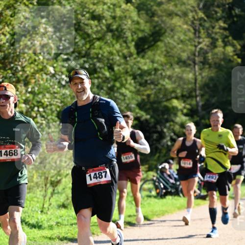 27.09.2026 - 35. Volkslauf durch das schöne Alstertal Dr. Thomas Lammeyer http://msf.ph/oto/10576576 27.09.2026 11:44:55 Laufen 1468, 23, 1487, 1455, 1018, 1493 meine-sportfotos.de