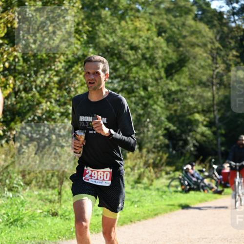27.09.2026 - 35. Volkslauf durch das schöne Alstertal Dr. Thomas Lammeyer http://msf.ph/oto/10576604 27.09.2026 11:44:59 Laufen 70, 3, 61, 90, 2980 meine-sportfotos.de