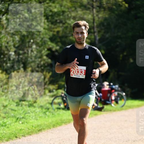 27.09.2026 - 35. Volkslauf durch das schöne Alstertal Dr. Thomas Lammeyer http://msf.ph/oto/10576722 27.09.2026 11:46:04 Laufen 2033 meine-sportfotos.de
