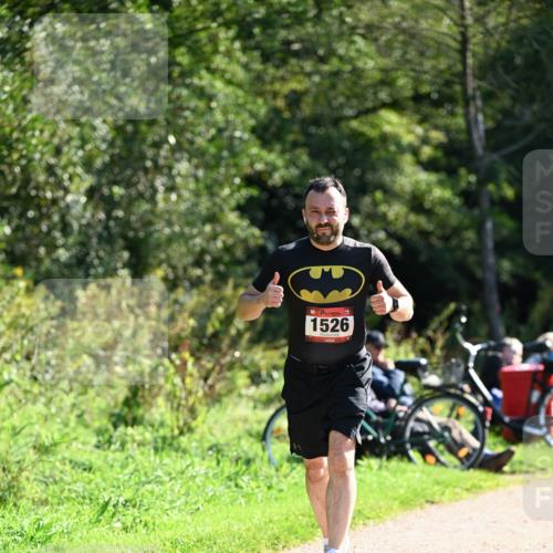 27.09.2026 - 35. Volkslauf durch das schöne Alstertal Dr. Thomas Lammeyer http://msf.ph/oto/10576908 27.09.2026 11:47:52 Laufen 1526 meine-sportfotos.de