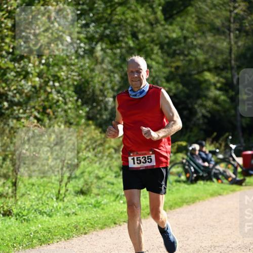 27.09.2026 - 35. Volkslauf durch das schöne Alstertal Dr. Thomas Lammeyer http://msf.ph/oto/10577102 27.09.2026 11:49:59 Laufen 1535 meine-sportfotos.de