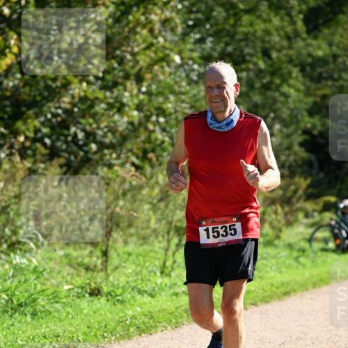 27.09.2026 - 35. Volkslauf durch das schöne Alstertal Dr. Thomas Lammeyer http://msf.ph/oto/10577105 27.09.2026 11:49:59 Laufen 1535 meine-sportfotos.de