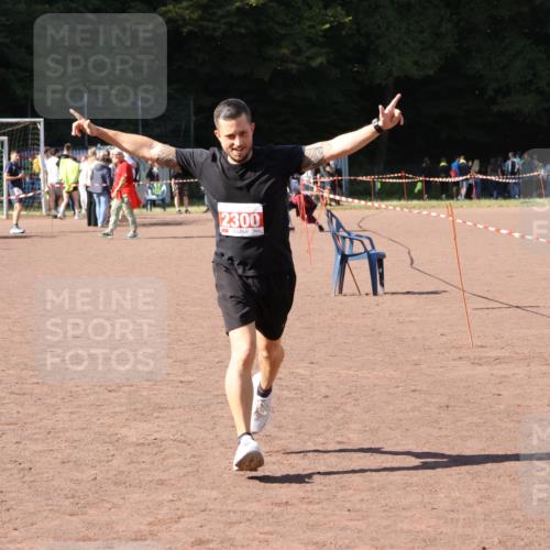 27.09.2026 - 35. Volkslauf durch das schöne Alstertal Strokosch-Dieckow http://msf.ph/oto/10577135 27.09.2026 12:40:20 Ziel 2300 meine-sportfotos.de