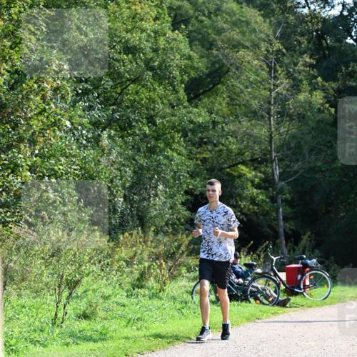 27.09.2026 - 35. Volkslauf durch das schöne Alstertal Dr. Thomas Lammeyer http://msf.ph/oto/10577188 27.09.2026 11:50:40 Laufen  meine-sportfotos.de