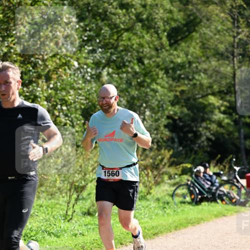 27.09.2026 - 35. Volkslauf durch das schöne Alstertal Dr. Thomas Lammeyer http://msf.ph/oto/10577220 27.09.2026 11:51:17 Laufen 1560 meine-sportfotos.de