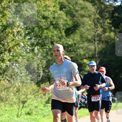 27.09.2026 - 35. Volkslauf durch das schöne Alstertal Dr. Thomas Lammeyer http://msf.ph/oto/10577249 27.09.2026 11:51:28 Laufen 23, 1525 meine-sportfotos.de