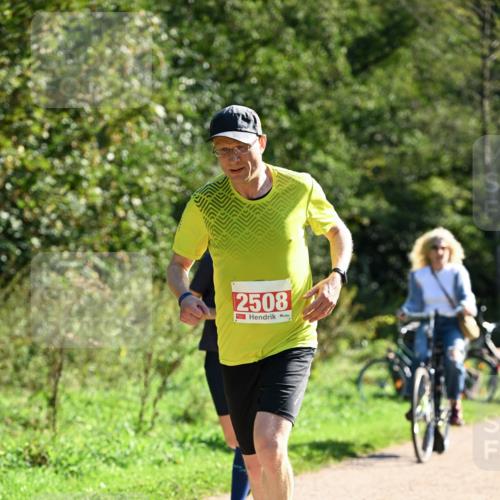 27.09.2026 - 35. Volkslauf durch das schöne Alstertal Dr. Thomas Lammeyer http://msf.ph/oto/10577547 27.09.2026 11:53:44 Laufen 2508 meine-sportfotos.de