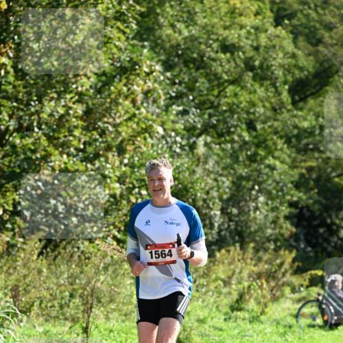 27.09.2026 - 35. Volkslauf durch das schöne Alstertal Dr. Thomas Lammeyer http://msf.ph/oto/10577584 27.09.2026 11:54:02 Laufen 1564 meine-sportfotos.de