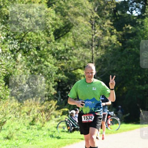 27.09.2026 - 35. Volkslauf durch das schöne Alstertal Dr. Thomas Lammeyer http://msf.ph/oto/10577698 27.09.2026 11:55:04 Laufen 1532 meine-sportfotos.de