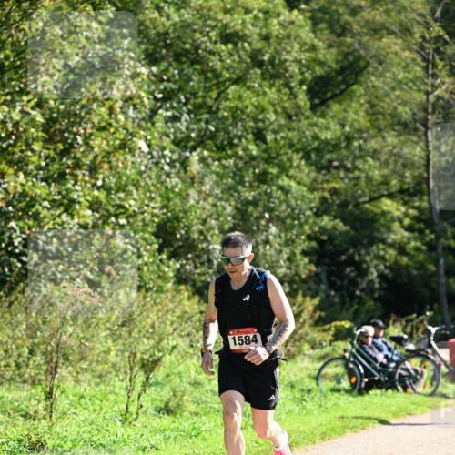 27.09.2026 - 35. Volkslauf durch das schöne Alstertal Dr. Thomas Lammeyer http://msf.ph/oto/10577758 27.09.2026 11:55:17 Laufen 1584 meine-sportfotos.de