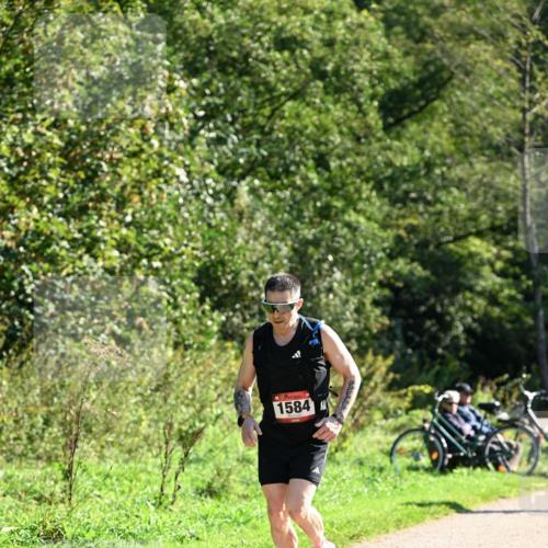 27.09.2026 - 35. Volkslauf durch das schöne Alstertal Dr. Thomas Lammeyer http://msf.ph/oto/10577759 27.09.2026 11:55:17 Laufen 1584 meine-sportfotos.de