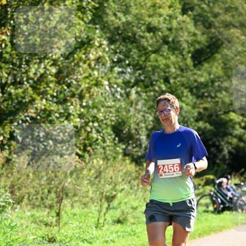 27.09.2026 - 35. Volkslauf durch das schöne Alstertal Dr. Thomas Lammeyer http://msf.ph/oto/10577829 27.09.2026 11:55:36 Laufen 2456 meine-sportfotos.de